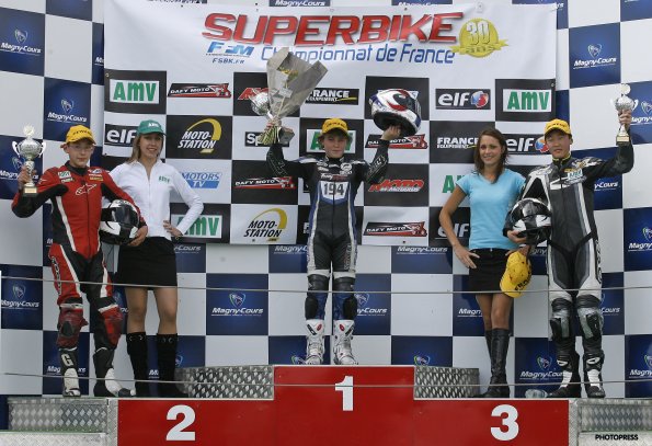 MAGNY-COURS  - FSBK 2011
5 ème manche du Championnat de France Superbike
16 & 17 Juillet 2011
© PHOTOPRESS
Tel: 04 93 37 95 96
info@photopress.fr